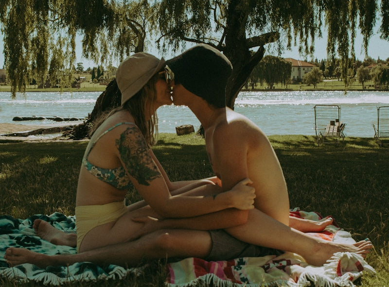 Soluciones para el Cuidado Íntimo: La Perspectiva LGBTQ+ en la Salud
