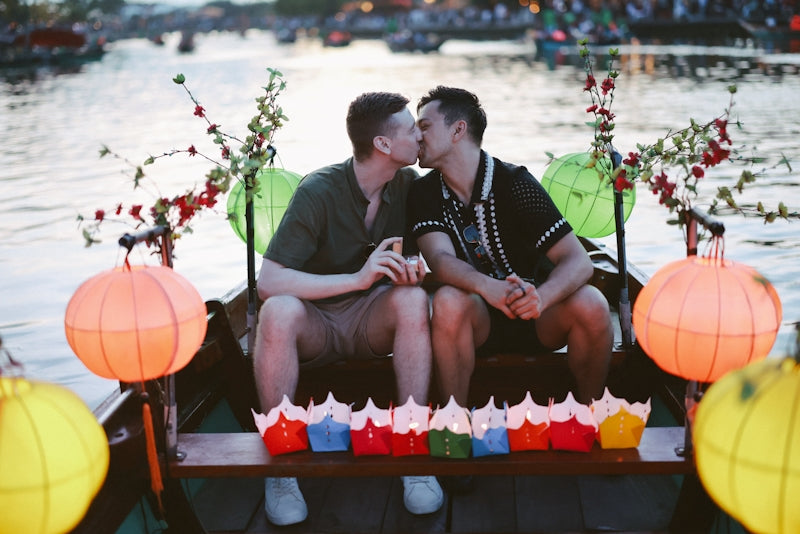 Cuidado Íntimo: Los Mejores Productos LGBTQ+ para Gays y Lesbianas