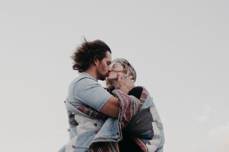 Bienestar Masculino LGBTQ+: Claves para Potenciar tu Energía Diaria