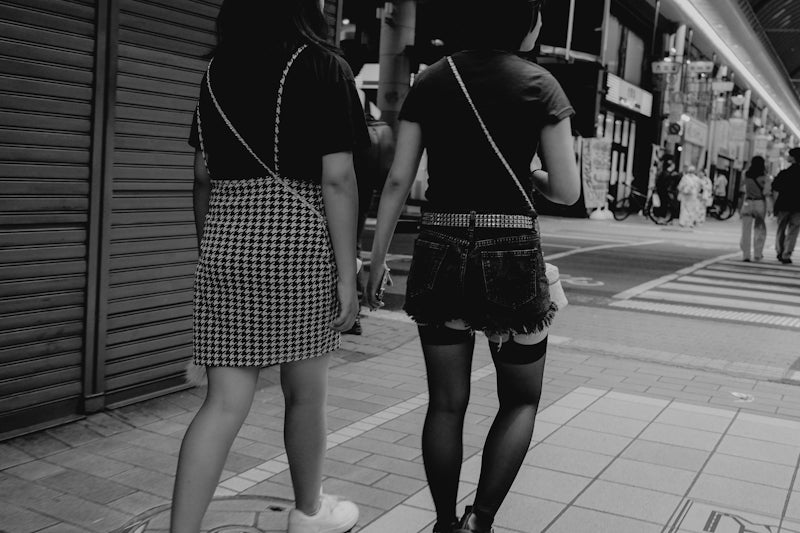 Guía Paso a Paso para Mejorar el Bienestar Femenino en Comunidades LGBTQ+